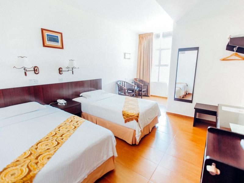 Pontian Garden Hotel Pontian Kecil Zewnętrze zdjęcie